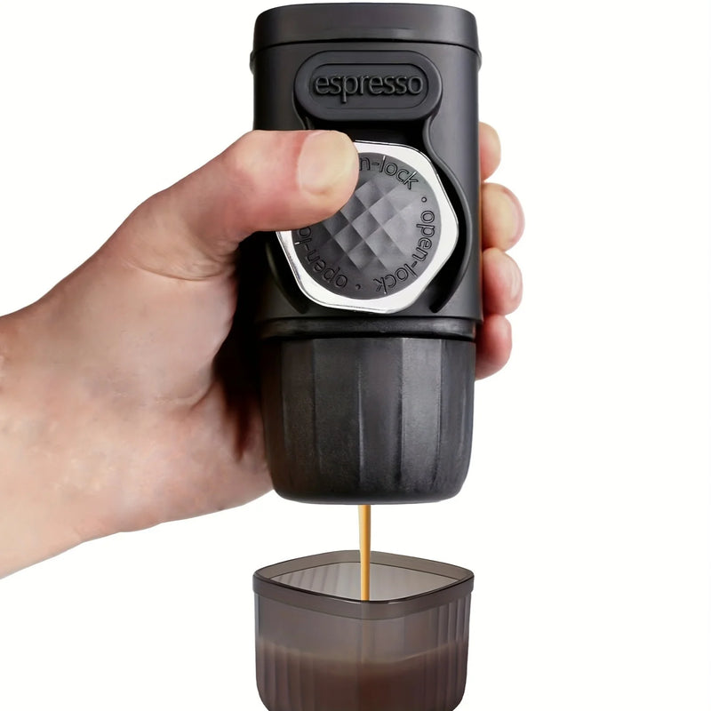 Cafeteira Manual Prática e Portátil